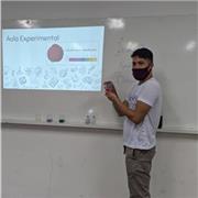 Professor de Química para ensino médio e pré vestibulando. Professor de matemática e ciências para fundamental II